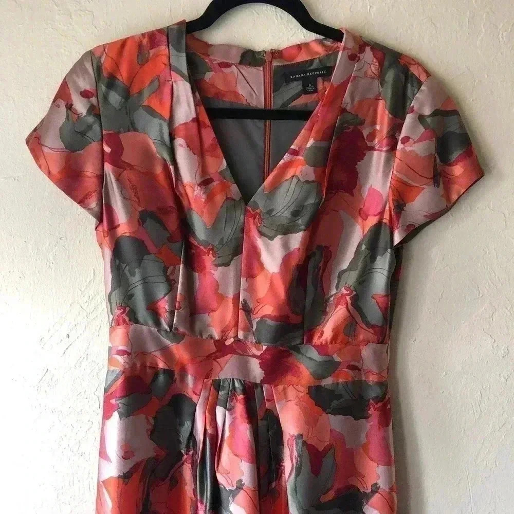 Banana Republic Pink Coral Gray Floral-Print Dress